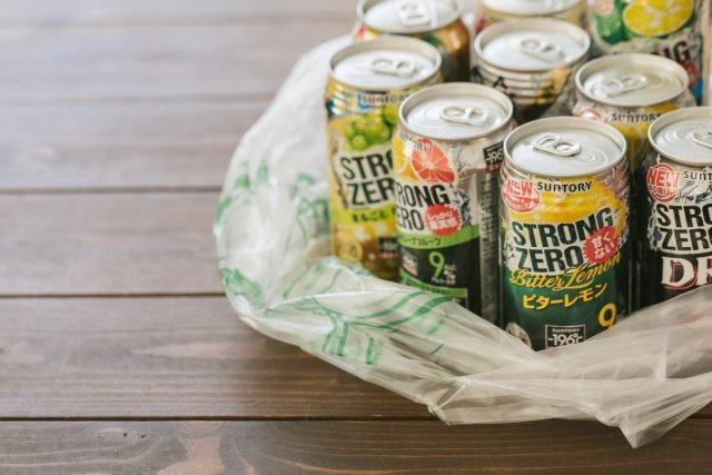 ストロングゼロ、原始人にも伝わるコピーが味わい浅すぎて最高と話題に