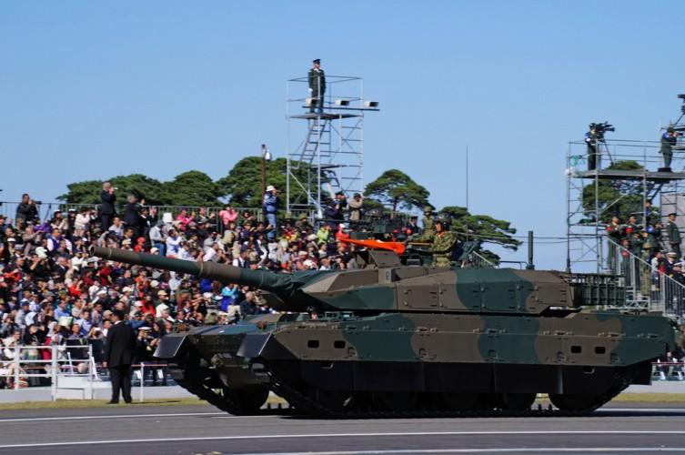 日本は何故か凄い戦車を持っている！その性能と必要性