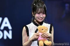 「ノブロックTV」で話題・森脇梨々夏、美脚披露 胸キュン投げキスで沸かす【オキコレ2025】