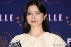 桜田ひより、レースドレスから色白美脚スラリ「ライジングスター賞」受賞に喜び【ELLE CINEMA AWARDS 2024】