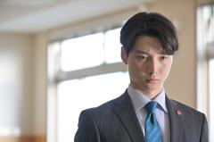 「クジャクのダンス」赤沢の部下役・絃瀬聡一、役作りで筋トレ「Eye Love You」から変えた意識とは「全く雰囲気が異なってきますよね」【インタビュー】のイメージ画像
