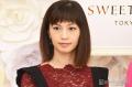 安田美沙子、自宅での“プール開き”..