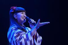南野陽子、40周年記念コンサートツアー開幕 “伝説衣装”再現にファン歓声