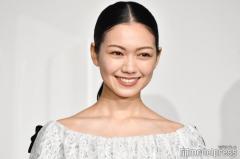 【略歴】メイプル超合金・カズレーザーと電撃結婚の二階堂ふみ、モデルから女優へとスカウトされ活躍 作家・写真家としての顔も