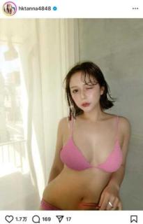「さすが、おっぱい大先生や」村重杏奈、"ニュートン横転"級の似合いっぷり!? ピンクビキニ姿でファンを魅了のイメージ画像