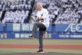 ロッテ、川淵三郎さんが始球式「ベストを尽くせた」