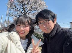 “27歳年上ファンと結婚”元アイドル、5月に出産予定「男の人として好き」意識した瞬間・ゴールインまでの経緯とは