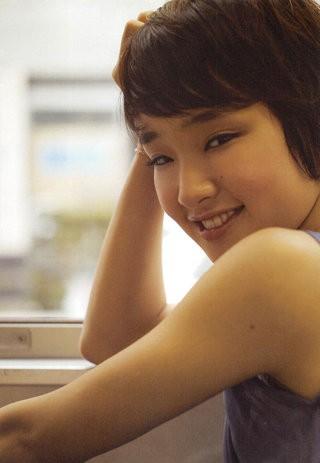 ほろ酔いで顔がブスに 剛力彩芽 Sns生配信で ほろ酔い謝罪 も苛立ちの声 爆サイ Com四国版