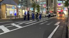 小田急線本厚木駅前の路上でひき逃げか 倒れていた男性の死亡確認 逃げた車の行方追う 神奈川県警