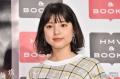 川島海荷、ミニスカ×ツインテール姿..
