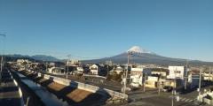 車窓から富士山のイメージ画像