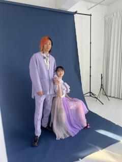 峯岸みなみ、結婚記念日は毎年写真を撮ろう！てつやとのラブラブショットにほっこり