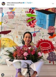 パリ在住・中村江里子アナ、夫と寄り添う2ショット公開「素敵な夫婦」「絵になる」の声