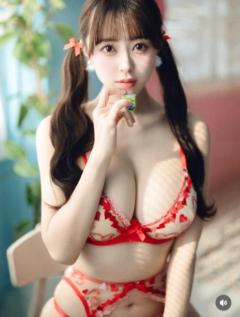 ピアニスト音羽美奈がバレンタインを先取り！ツインテールと極上の谷間に「こちらが溶けてしまう」の声のイメージ画像