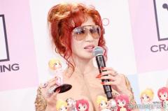 叶恭子、引き上がった美ヒップ際立つビキニ姿披露「美しすぎる」「エレガント」