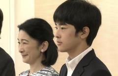 悠仁さま「成年式」へ 秋篠宮さま以来40年ぶり…儀式でお召しになるものには秋篠宮さまのものを使用