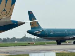 【事故】ノイバイ空港で航空機同士が地上で接触