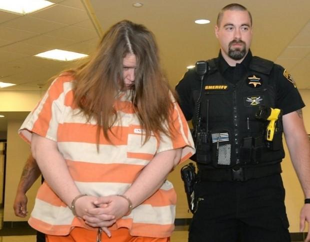 体重136キロの女性 彼氏の上に乗っかり圧死させ有罪判決 米
