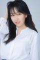 “俳優歴20年超え”中冨杏子が歌手デ..