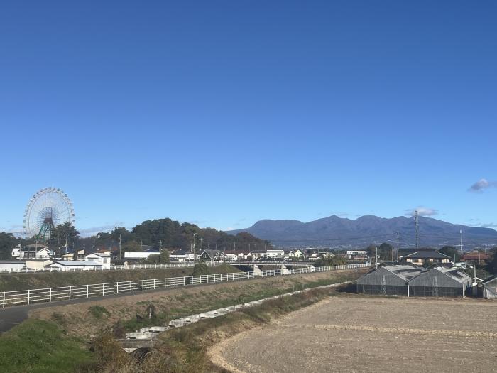華蔵寺公園観覧車と赤城山のイメージ画像