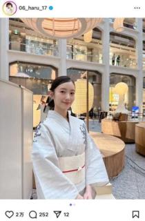 波瑠が浴衣姿を披露「涼しげで素敵」「夏らしい浴衣だねー！！！」と絶賛の声続々