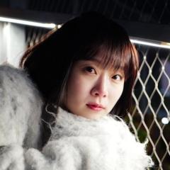 知らない人間に出会うために、一人でどこかに出かけたくなる理由【神野藍】のイメージ画像
