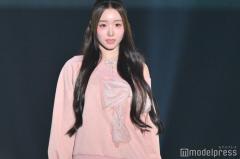 本田仁美所属「SAY MY NAME」日本人メンバー・MEI（メイ）、ミニ丈スカートから美脚輝く サプライズでTGC初ランウェイ【TGC北九州2024】