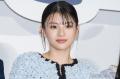出口夏希、ミニ丈シャネルコーデで美..