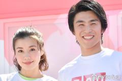 仲里依紗「キツネさん着てくれてありがとう」夫・中尾明慶とのペアルック公開に反響「2人とも似合ってる」「素敵な夫婦」のイメージ画像