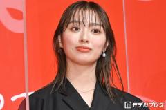 内田理央、ほっそり二の腕際立つノースリコーデ公開「私服もオシャレすぎる」「スタイル抜群」の声のイメージ画像