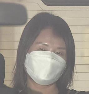 泥酔した男性をATMまで連れて行き、暗証番号を聞き出して現金13万円引き出した疑い　牛山琴美容疑者（43）と中国籍の呉梅梅容疑者（49）逮捕 台東区