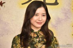 吉高由里子「光る君へ」名シーンの撮影裏話 “キラキラ銀粉”は「他の人には見えていない」監督が秘話語る