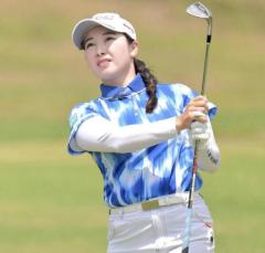 小祝さくら、逆転で今季初Ｖ「クマ対策」に感謝 無観客開催、３日間短縮大会の大混戦制す…明治安田レディス最終日