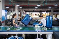 湖南省藍山県、バッグ・スーツケース産業の年間生産高は1900億円以上―中国