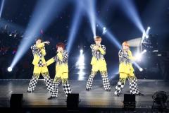 Sexy Zone、ドームでカラオケ・飲みコール…新たな試み続々 “永遠”誓う12年間詰まったライブ＜「Chapter Ⅱ in DOME」ライブレポート＞