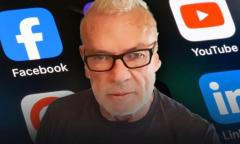 【WWE】WWE殿堂入りエリック・ビショフがSNSを痛烈批判！SNSの意見に左右されてはいけないとも！のイメージ画像