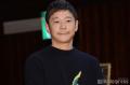 前澤友作氏、5億円のソファセット・ピ..
