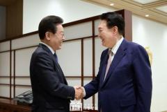 韓国民主党「尹大統領は総選挙の民意に答えることが “意思疎通”」…「いつ答えるのか」のイメージ画像