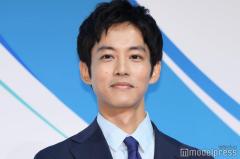 松坂桃李「子どももテンションが上がって」家族で訪れた思い出の1枚披露