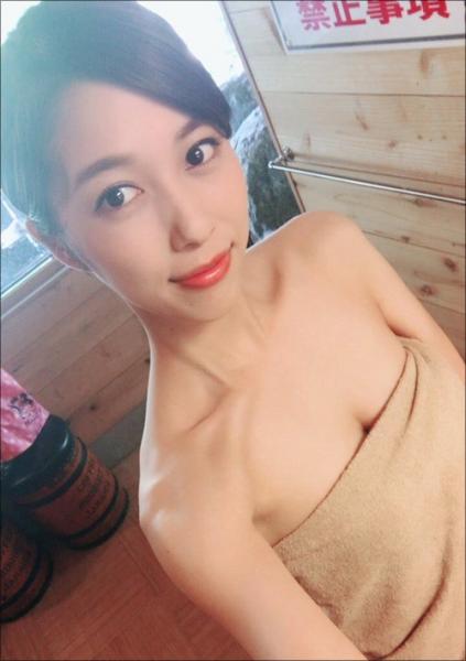 ｢芸能界屈指の温泉美女｣秦瑞穂、&quot;エアー入浴&quot;も刺激的！