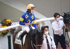今村聖奈、藤田菜七子らが集った「小倉女子会」が大盛況！G1ジョッキーらが壁も相乗効果に期待大!?