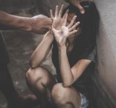 10代少女を車のトランクに監禁して暴行し服を脱がせる等のわいせつ行為か 少年少女ら友人グループ4人を逮捕 三重県名張市のイメージ画像