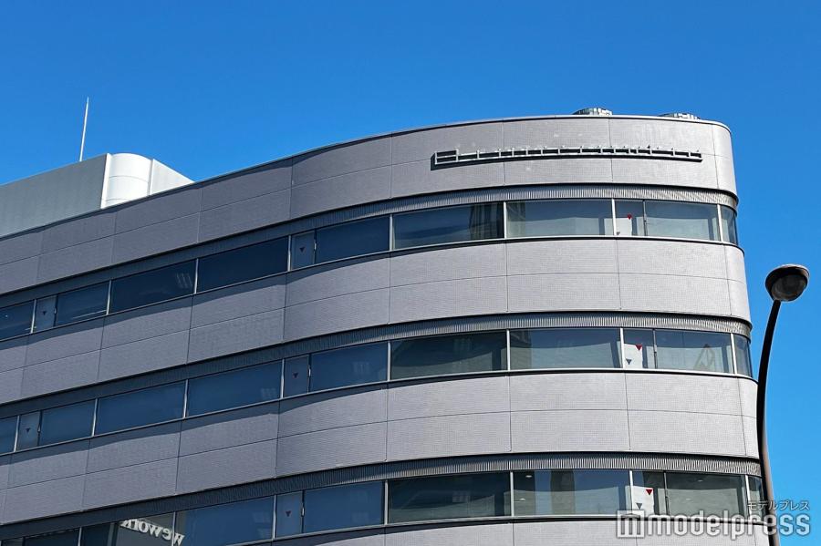 🎤「WEST.」改名で話題記号がハッシュタグ化できる“フレイザー文字”とは?「KATTUN」「Hey! Say! JUMP」なども可能