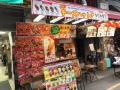 「彼らは地元の人とあまり交流せず…」上野アメ横は約半数が“外国人オーナーのお店”だった《警視庁が“一斉摘発”を実行》