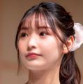元AKB48藤園麗、美脚が一層際立つ純白水着姿に反響