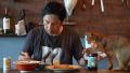 猫に狙われても作りたい！徳井流こじらせ夏昼食のそうめんとカレー炒め