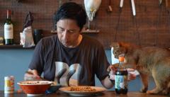 猫に狙われても作りたい！徳井流こじらせ夏昼食のそうめんとカレー炒め