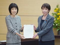 公務員月給、3．51％増 ボーナス含め5年連続プラス 人事院勧告のイメージ画像