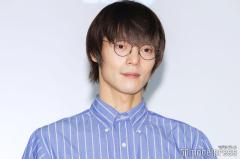 窪田正孝、朝ドラ「エール」出演者2人と久々再会「会うと止まっていた針が動き出す」【宙わたる教室】のイメージ画像