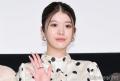 馬場ふみか、美デコルテ輝くオフショルドレス姿「上品で素敵」「さすがのスタイル」の声